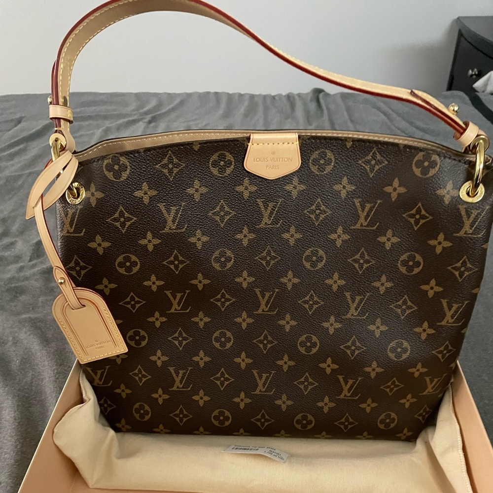 Excellent condition Louis Vuitton Graceful Pm Beige